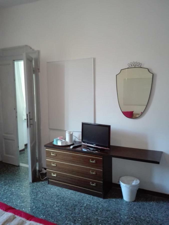 Isola Bi Bed & Breakfast Milano Exterior foto